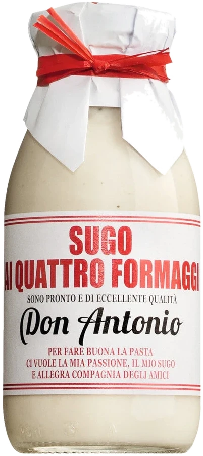 Jar of Sugo quattro formaggi by Casina Rossa – creamy cheese sauce with Gorgonzola, Pecorino, Grana Padano and Montasio