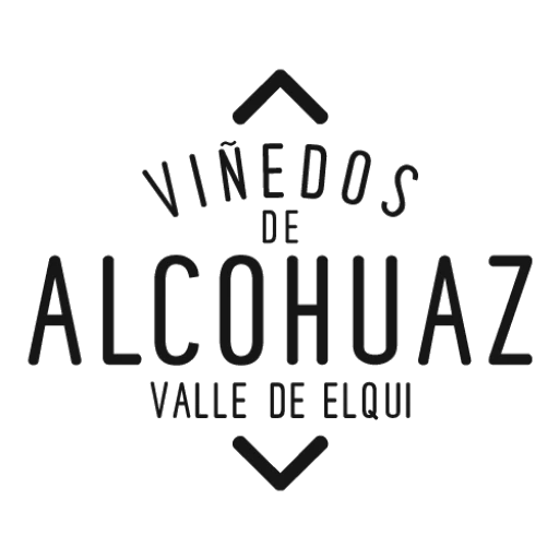 Logo von Viñedos de Alcohuaz, Weingut aus dem Valle de Elqui, schwarze Schrift auf weißem Grund