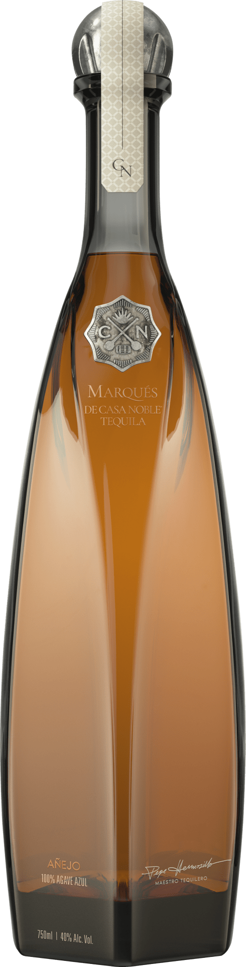 Marques de Casa Noble in gift packaging 0.7L