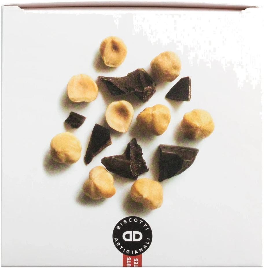 Cantuccini with hazelnuts and dark chocolate