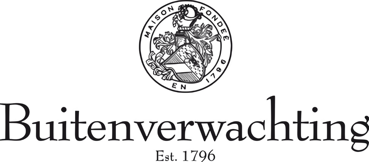 Schwarzweißes Logo von Buitenverwachting mit Wappen, Schriftzug und Gründungsjahr 1796.