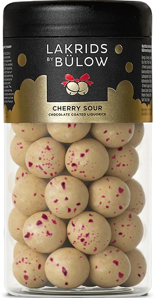Schwarze Dose mit rotem Deckel: Lakrids by Bülow Cherry Sour Lakritz, 270g