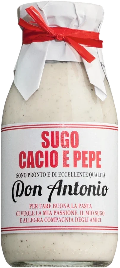 Casina Rossa Sugo cacio e pepe – Jar with creamy pecorino-pepper sauce on a white background