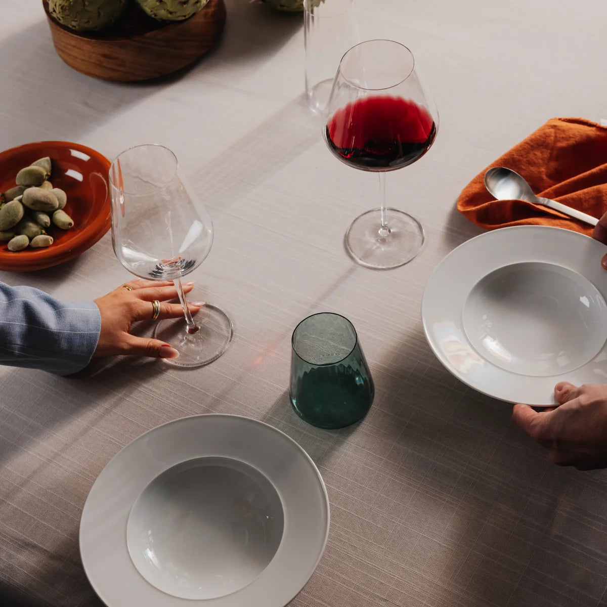 Stölzle Lausitz Symphony Rotweinglas 6er-Set – 6 bleifreie Kristallgläser mit bauchigem Kelch für Rotwein